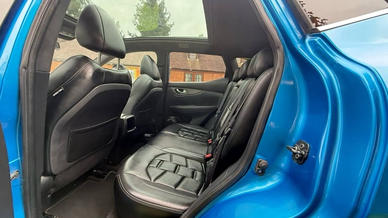 2017 Nissan Qashqai 1.5 dCi Tekna+ 5dr HATCHBACK Diesel Manual