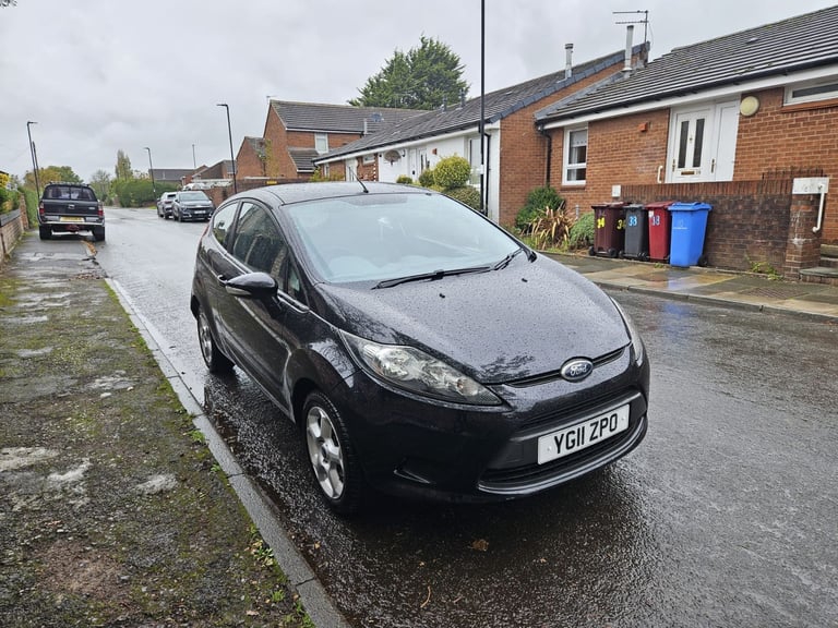 image for ford fiesta 2011 Edge black 1.2 petrol 