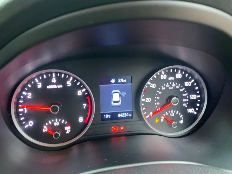 Kia, STONIC, Hatchback, 2018, Manual, 998 (cc), 5 doors