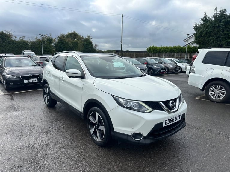image for 2016 Nissan Qashqai 1.5 dCi N-Connecta 2WD Euro 6 (s/s) 5dr HATCHBACK Diesel Manual