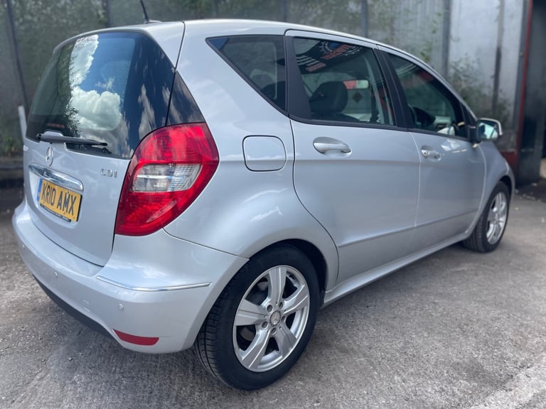 MERCEDES-BENZ A CLASS A180 CDI Avantgarde SE 5dr CVT Automatic-GOOD SPEC-2 KEYS 