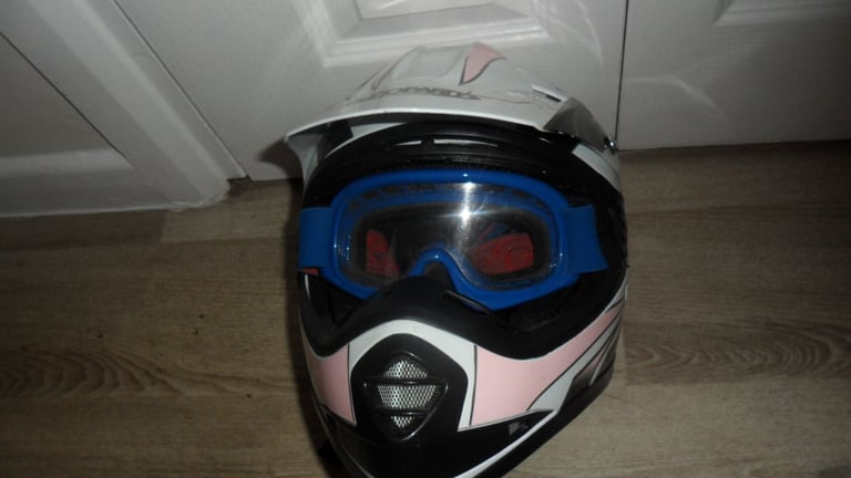 LEOPARD HELMET & GOGGLES