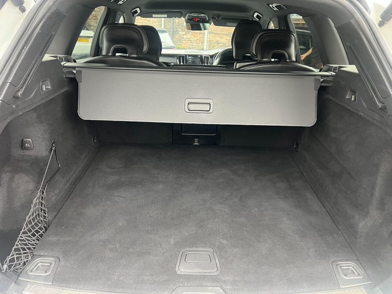 2019 Volvo XC60 2.0 B4 MHEV R-Design Auto AWD Euro 6 (s/s) 5dr ESTATE Diesel/Electric Hybrid Auto...