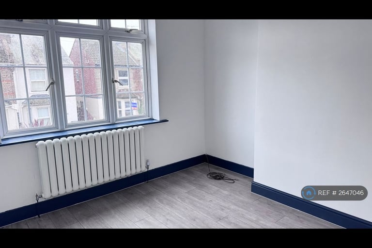 3 bedroom house in Crossfield Road, Clacton-On-Sea, CO15 (3 bed) (#2647046)