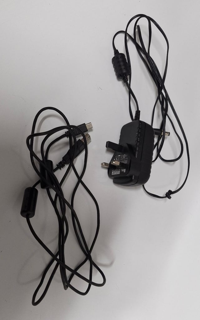 WD Elements 2TB Hard Drive