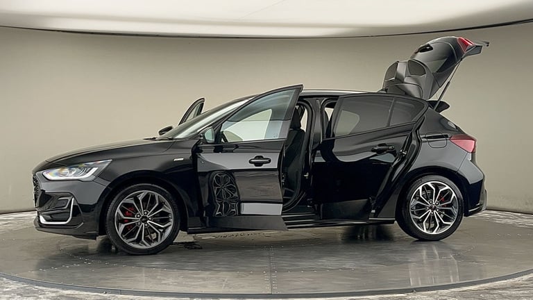 2022 Ford Focus Focus ST-Line Vignale 5 door 1.0L EcoBoost 155PS mHEV FWD 7 Speed PowerShif 5 doo...