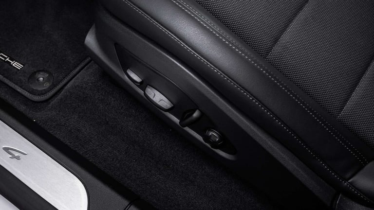  Porsche Macan 4 Electric SUV Electric Automatic