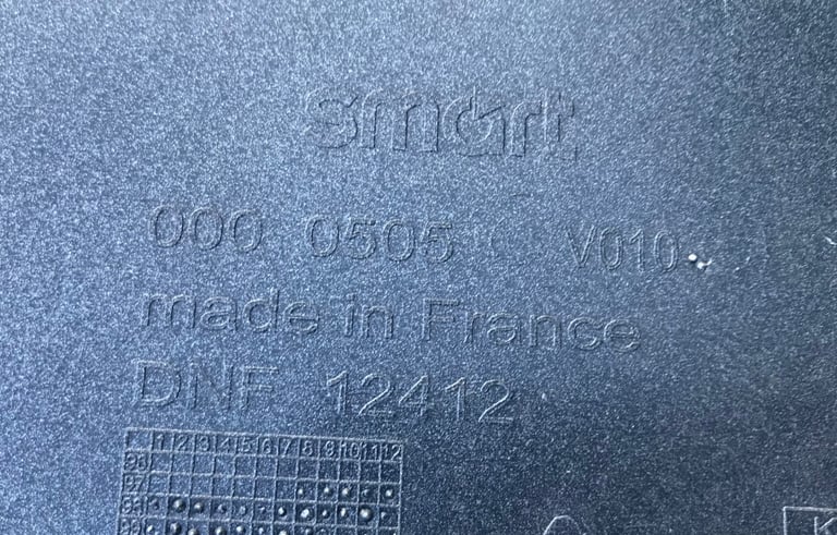 Smart Fortwo 450 RH / Drivers door panel - grey metallic - from a '55' reg car