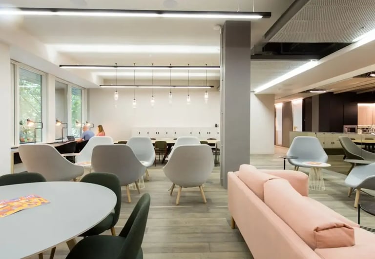 *Tottenham Court Road* Private Serviced Offices: Units from 2 to 50 desks for rent W1