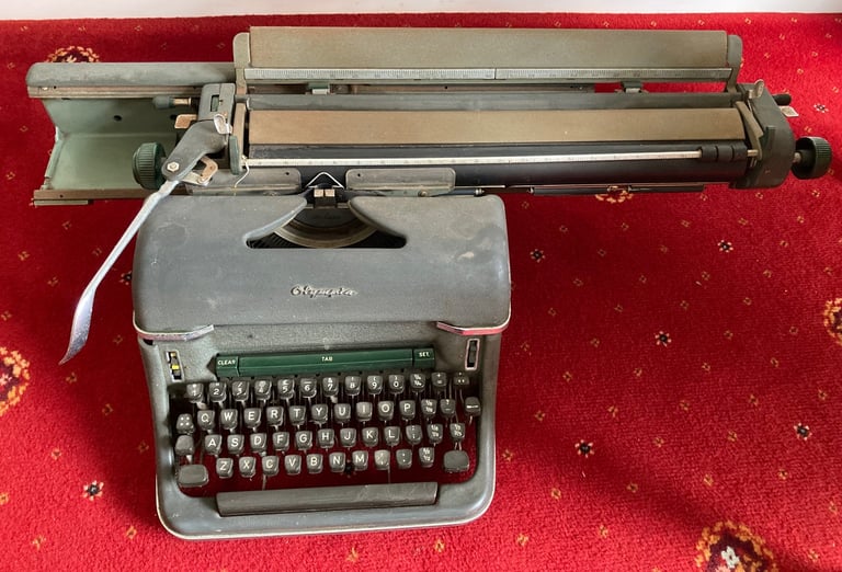Vintage Olympia Werke AG Typewriter