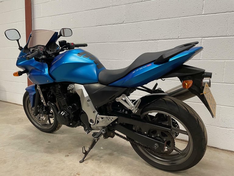 2006 - KAWASAKI ZR750 - ONLY 6K MILES - Z750S - MEGA LOW MILES FIND ANOTHER 