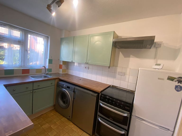 3 bed house at 43 Fiennes Close, Dagenham, RM8 1XF