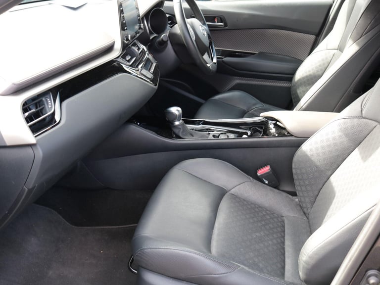 2022 Toyota C-HR 2.0 VVT-h GPF Excel SUV 5dr Petrol Hybrid CVT Euro 6 (s/s) (184 ps) HATCHBACK Pe...