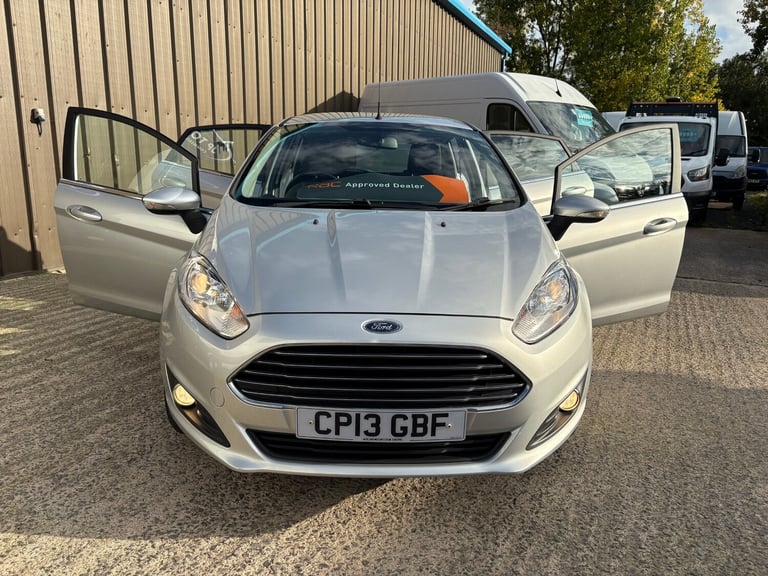 2013 Ford Fiesta 1.25 82 Zetec 5dr HATCHBACK Petrol Manual