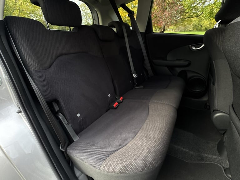 2013 Honda Jazz 1.4 i-VTEC ES Plus Hatchback 5dr Petrol CVT Euro 5 (99 ps) Hatchback Petrol Autom...