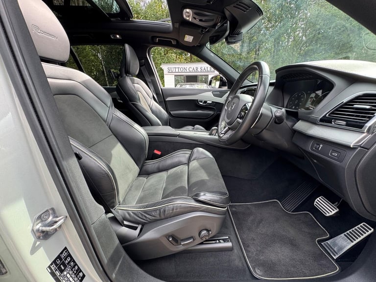 2019 Volvo XC90 2.0 B5 MHEV R-Design Pro Auto 4WD Euro 6 (s/s) 5dr ESTATE Diesel/Electric Hybrid ...