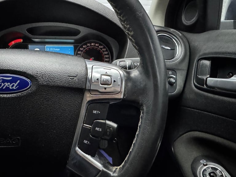 2010 Ford Mondeo 2.0 TDCi Titanium 5dr HATCHBACK Diesel Automatic
