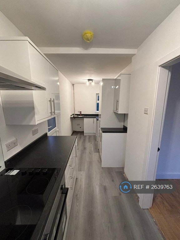 3 bedroom house in Channel View, Risca, Newport, NP11 (3 bed) (#2639763)