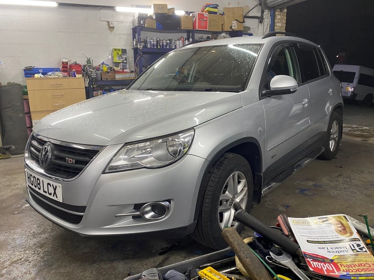 image for Volkswagen, TIGUAN, Estate, 2008, Manual, 1968 (cc), 5 doors