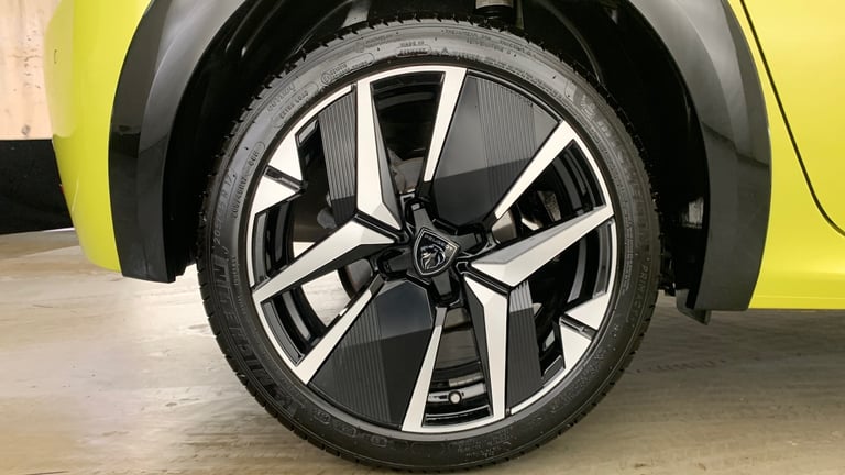 2024 Peugeot 208 1.2 PureTech MHEV GT Hatchback 5dr Petrol Hybrid e-DSC Euro 6 (s/s) (100 ps Hatc...