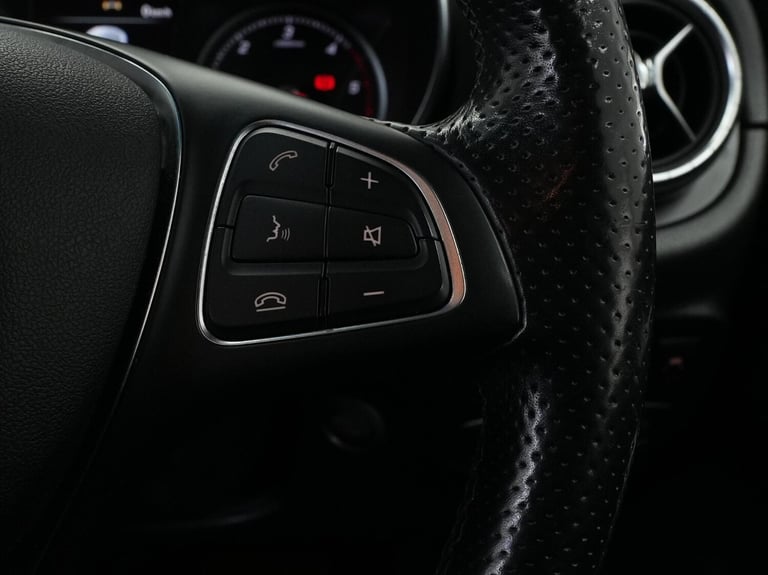  Mercedes-Benz X-Class 2.3 CDI Power Auto 4MATIC Euro 6 4dr Diesel Automatic