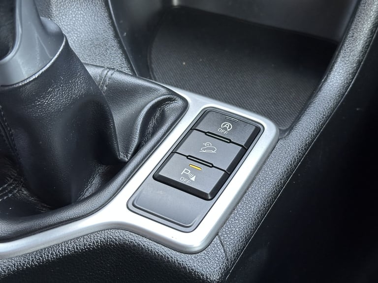 2016 Kia Sportage 1.6 GDI 2 Petrol Manual 5 Door SUV Black