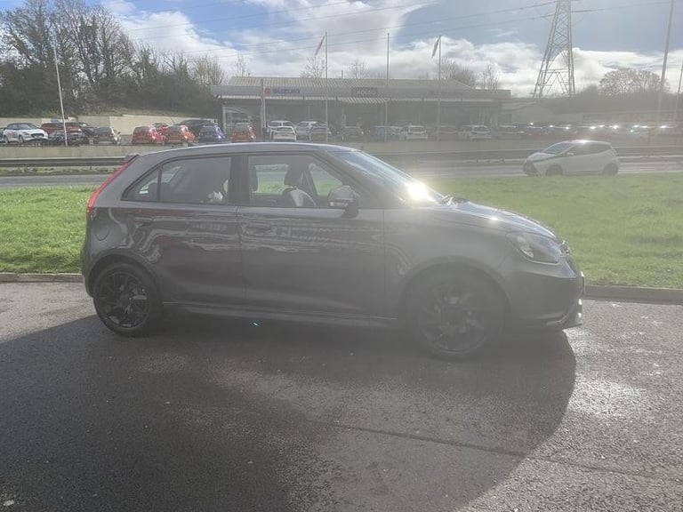 2016 MG 3 1.5VTI 3Form Sport - New MOT - Only 80000 miles