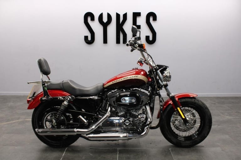 2019 Harley-Davidson XL1200C Sportster 1200 Custom in Red 