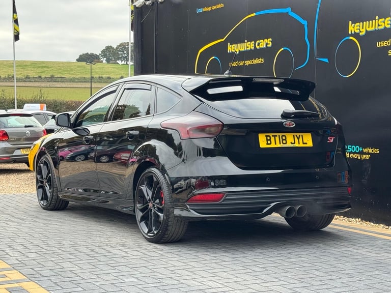 2018 Ford Focus 2.0T EcoBoost ST-3 Euro 6 (s/s) 5dr HATCHBACK Petrol Manual