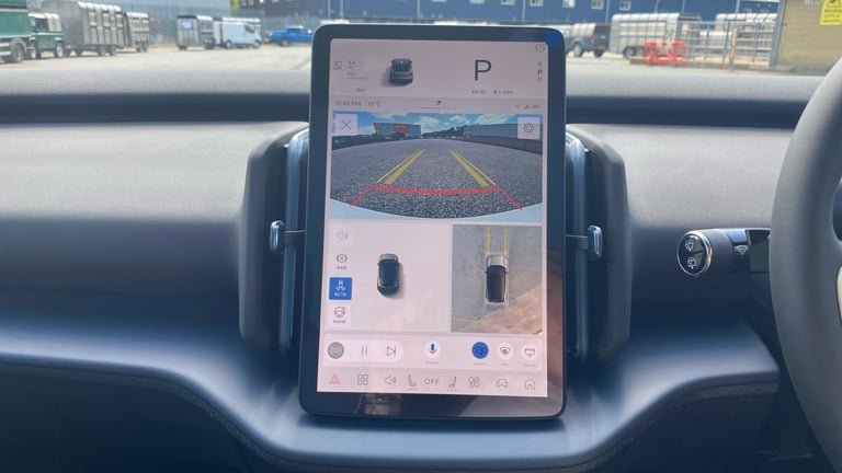 2025 Volvo EX30 315kW Twin Motor Performance Ultra 69kWh 5dr Auto Electric Estate Estate Electric...