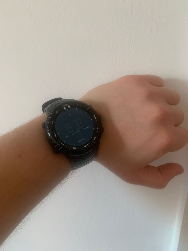 Men's Suunto Core Watch /Hardly Worn 