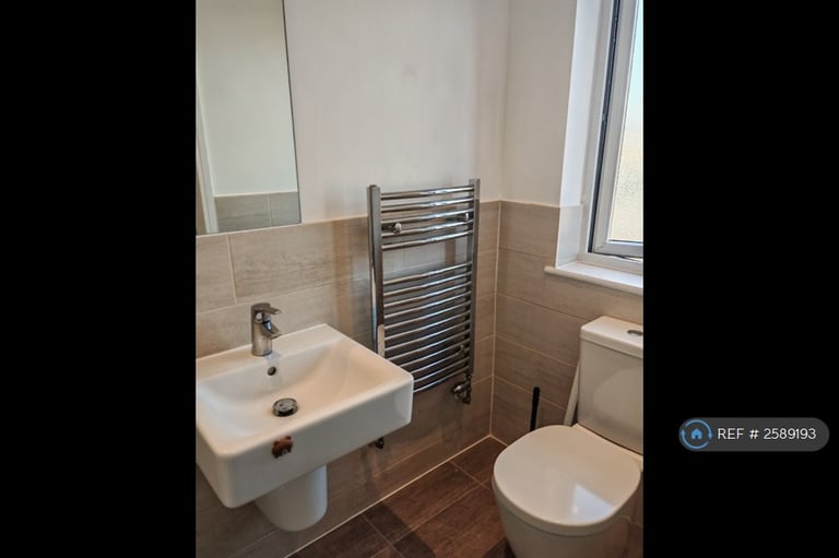 2 bedroom house in Candy Dene, Ebbsfleet Valley, Swanscombe, DA10 (2 bed) (#2589193)