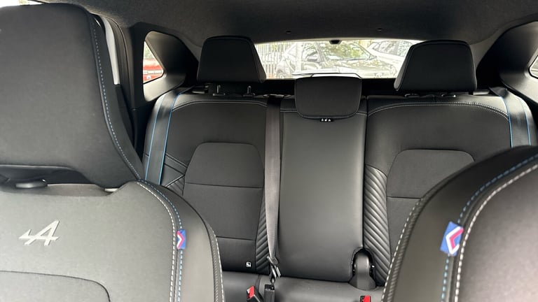 2025 Renault Symbioz 1.8 E-Tech FHEV 160 Techno Esprit Alpine 5dr Auto Hybrid Estate Estate Hybri...