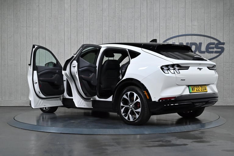 2022 Ford Mustang Mach-E Extended Range 91kWh AWD 5dr HATCHBACK Electric Automatic