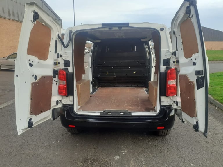 2018 Citroen Dispatch 1400 2.0 BlueHDi 120 Van Enterprise PANEL VAN Diesel Manual