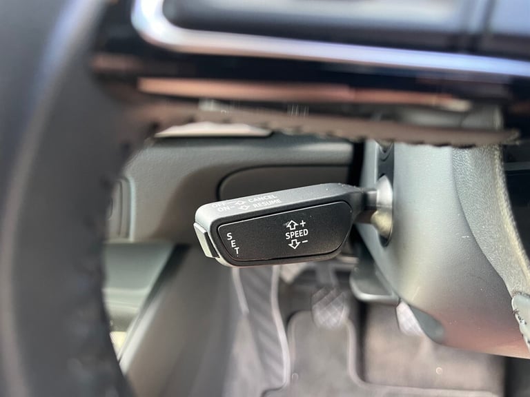 2018 Audi A3 SPORTBACK TFSI SE TECHNIK Hatchback Petrol Manual