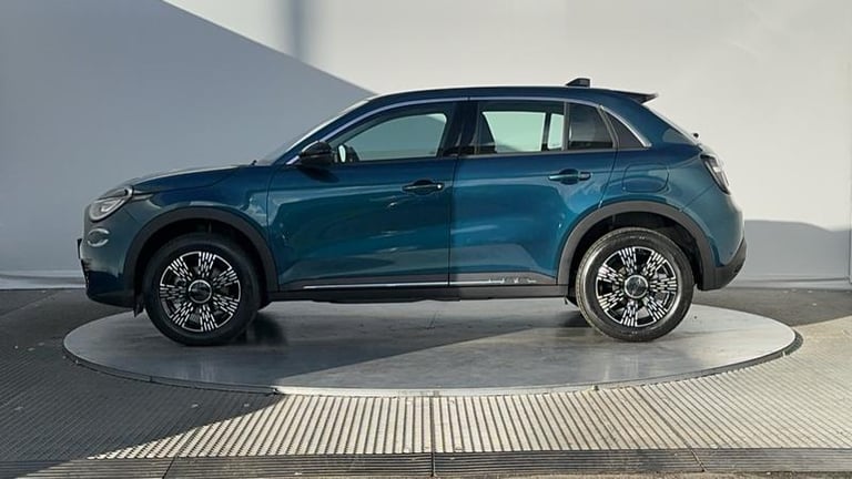 2025 Fiat 600 1.2 MHEV SUV 5dr Petrol Hybrid e-DCT Euro 6 (s/s) (100 ps) Automatic Hatchback Hybr...