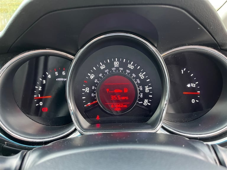 2014 Kia Ceed 1.6 CRDi 3 EcoDynamics 5dr HATCHBACK DIESEL Manual