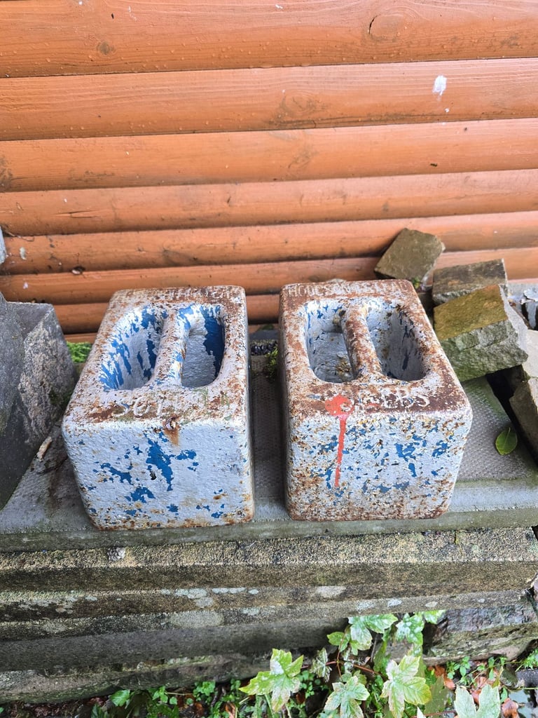Cast Iron 25kg - 56lbs Canal Brage Weights Or Heavy Metal Decorative Weights.