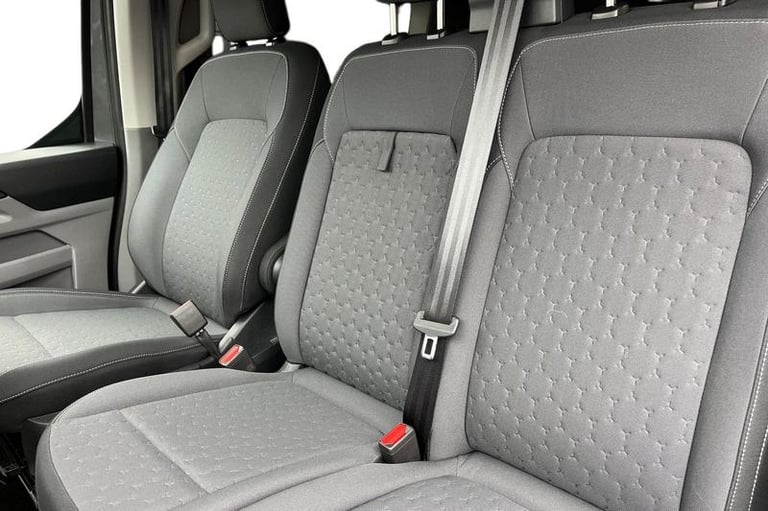 2025 Ford Transit Custom 2.5 PHEV 232ps H1 Double Cab Van Limited Auto PANEL VAN PETROL/ELECTRIC ...