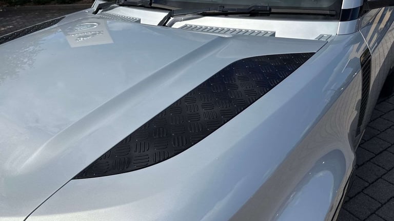 2021 Land Rover Defender 3.0 D300 X-Dynamic HSE 110 5dr Auto [7 Seat] ESTATE DIESEL Automatic