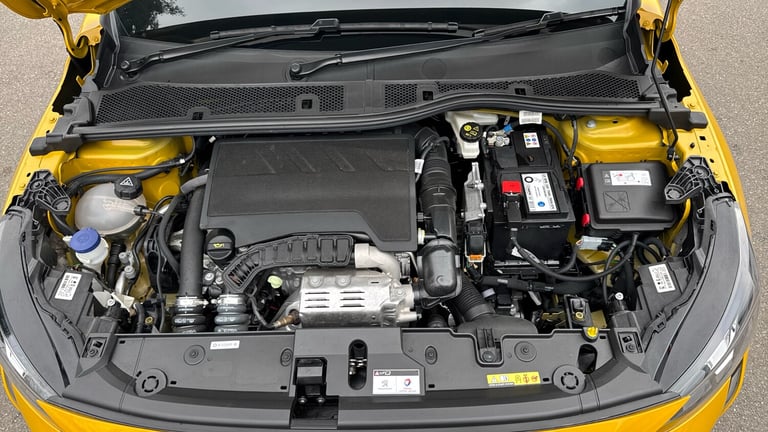 2023 Peugeot 208 1.2 PureTech Allure Premium + Hatchback 5dr Petrol EAT Euro 6 (s/s) (100 ps Hatc...