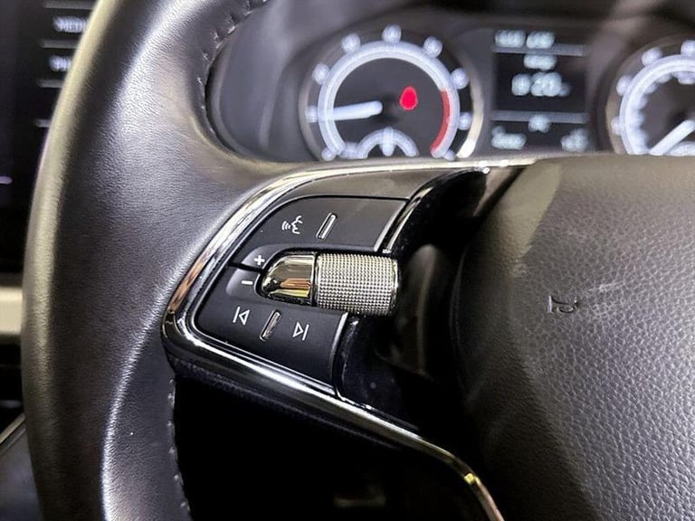 2022 Skoda Scala 1.0 TSI SE Technology Euro 6 (s/s) 5dr Manual Hatchback Petrol Manual