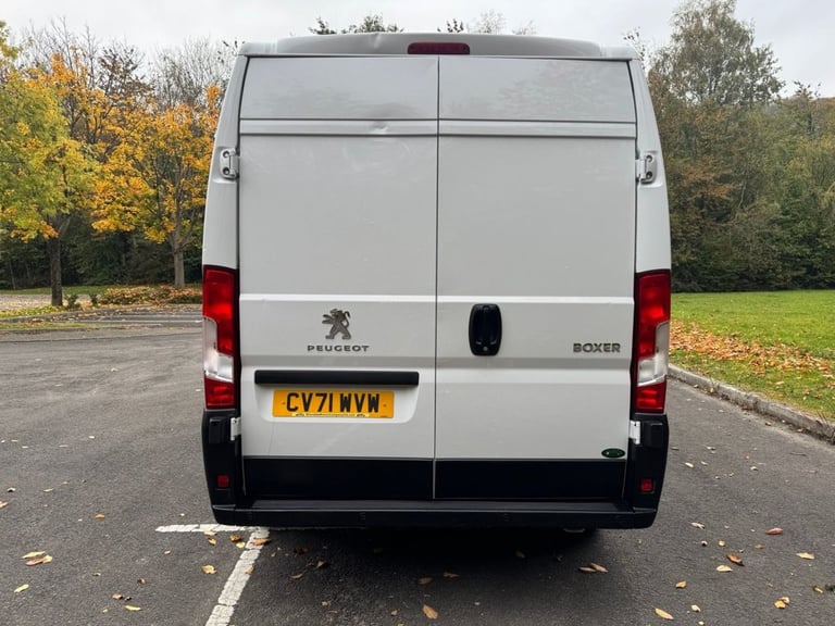 2021 Peugeot Boxer 2.2 BlueHDi H2 Professional Van 140ps PANEL VAN DIESEL Manual