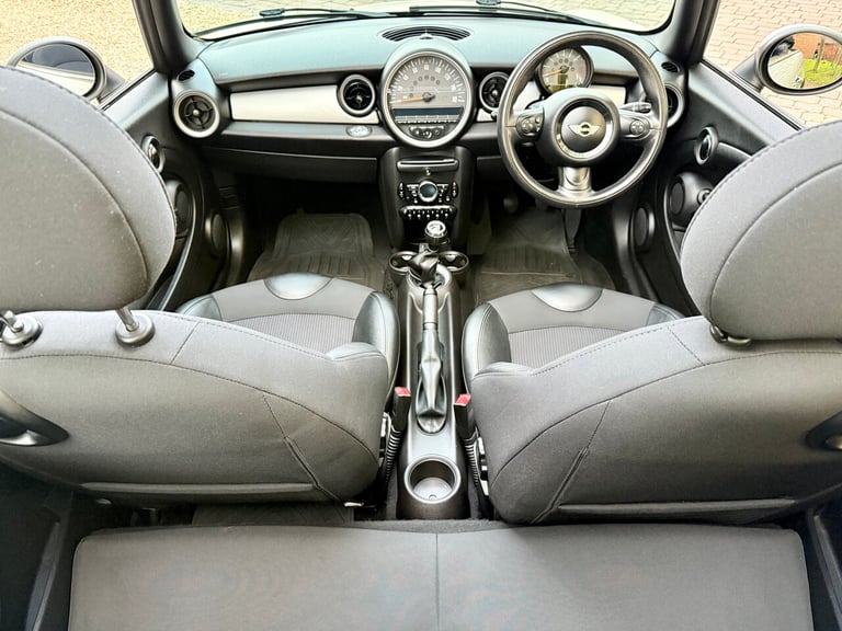 2014 MINI Convertible 1.6 Cooper 2dr CONVERTIBLE PETROL Manual