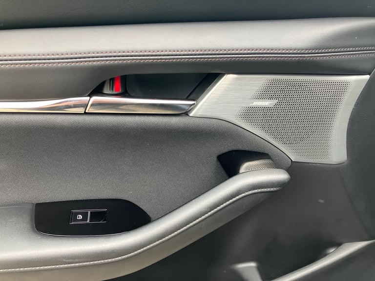 2025 Mazda Mazda3 2.5 e-Skyactiv G MHEV [140] Exclusive-Line 5dr Hatchback PETROL Manual