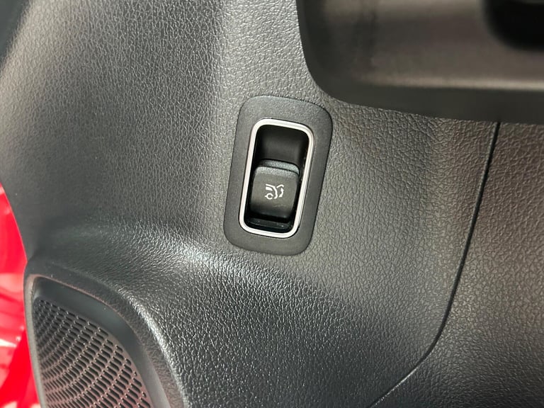 2019 Mercedes-Benz B Class 1.3 B180 AMG Line (Executive) 7G-DCT Euro 6 (s/s) 5dr MPV Petrol Autom...