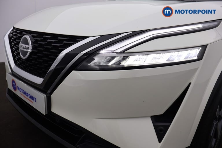 2021 Nissan Qashqai 1.3 DiG-T MH Premiere Edition 5dr HATCHBACK PETROL Manual