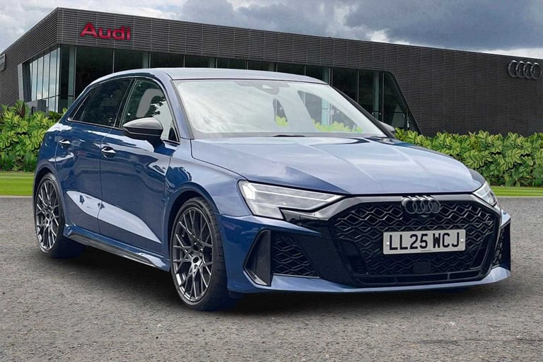 2025 Audi RS3 RS 3 TFSI Quattro Carbon Black 5dr S Tronic Hatchback Petrol Automatic