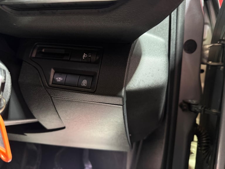 2019 Peugeot 3008 1.2 PureTech Allure Euro 6 (s/s) 5dr HATCHBACK Petrol Manual